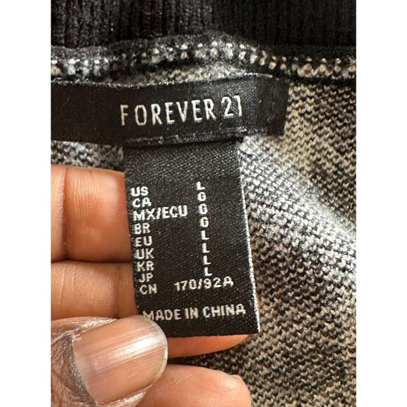 Forever 21 Black & White Gingham Knit Cropped Tank Top Size L - Picture 3 of 7